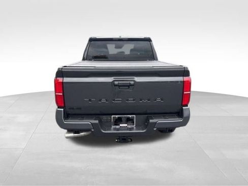 New 2025 Toyota Tacoma TRD Sport image 4