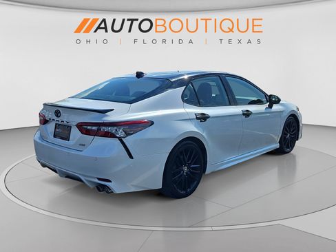 Used 2021 Toyota Camry XSE w/ Navigation Package FWD image 5