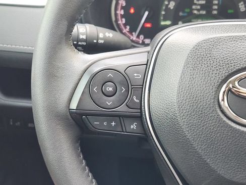 Used 2023 Toyota RAV4 XLE Premium FWD image 29