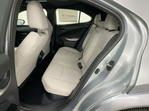 New 2026 Lexus UX 300h FWD image 13