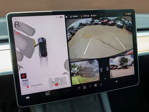 Used 2023 Tesla Model Y AWD image 15