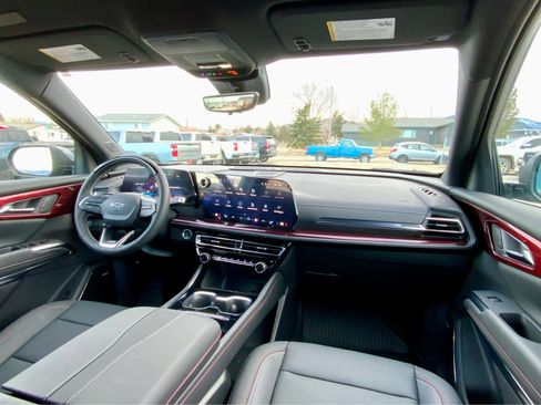 New 2026 Chevrolet Traverse Z71 w/ Enhanced Driving Package image 38