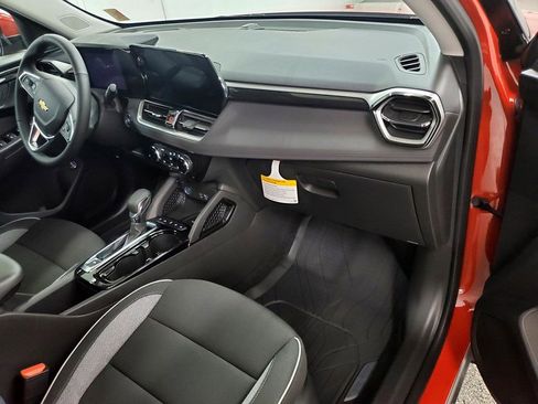 New 2026 Chevrolet TrailBlazer LT w/ Convenience Package image 11