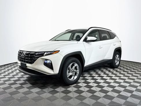 Certified 2023 Hyundai Tucson SEL AWD/4WD image 2