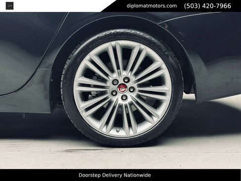 Used 2015 Jaguar XJ L Portfolio AWD/4WD image 47