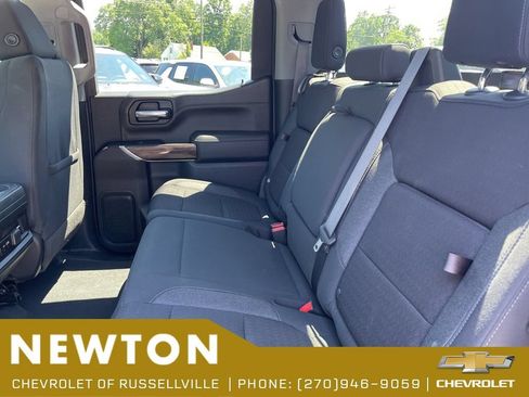 Used 2022 Chevrolet Silverado 1500 RST AWD/4WD image 33