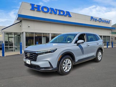 Used 2023 Honda CR-V LX image 1