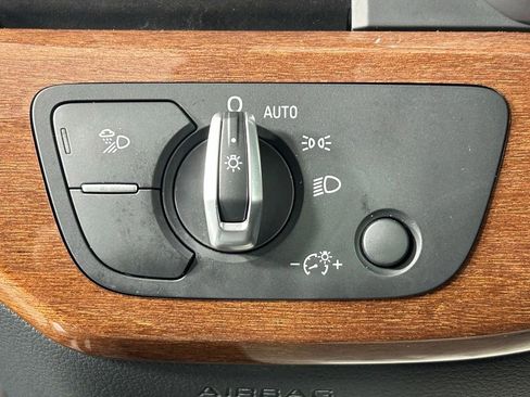 Used 2025 Audi A4 2.0T Premium image 28