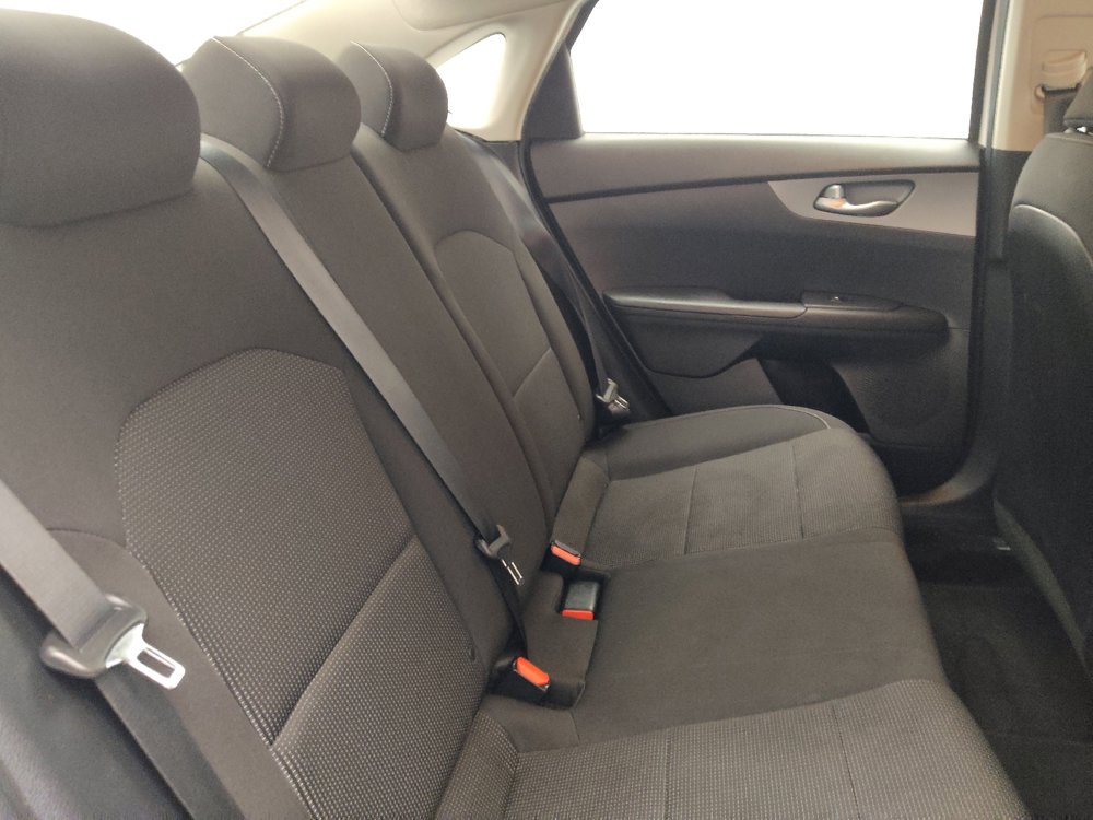 Used 2019 Kia Forte LXS FWD image 19