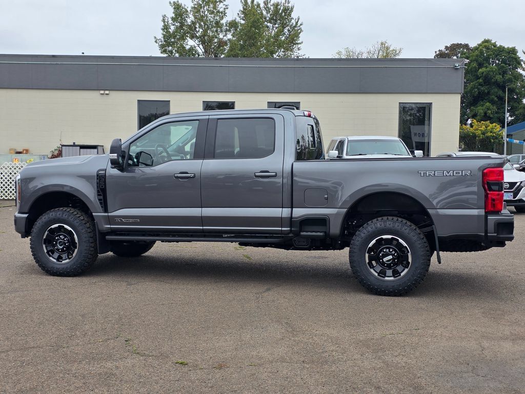 New 2026 Ford F350 Lariat w/ Tremor Off-Road Package AWD/4WD image 35
