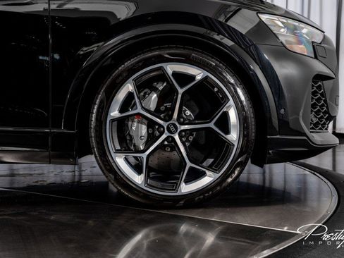 Used 2025 Audi RS Q8 performance image 22