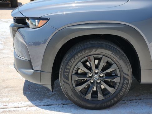 Used 2025 MAZDA CX-50 AWD 2.5 S w/ Preferred Package image 9