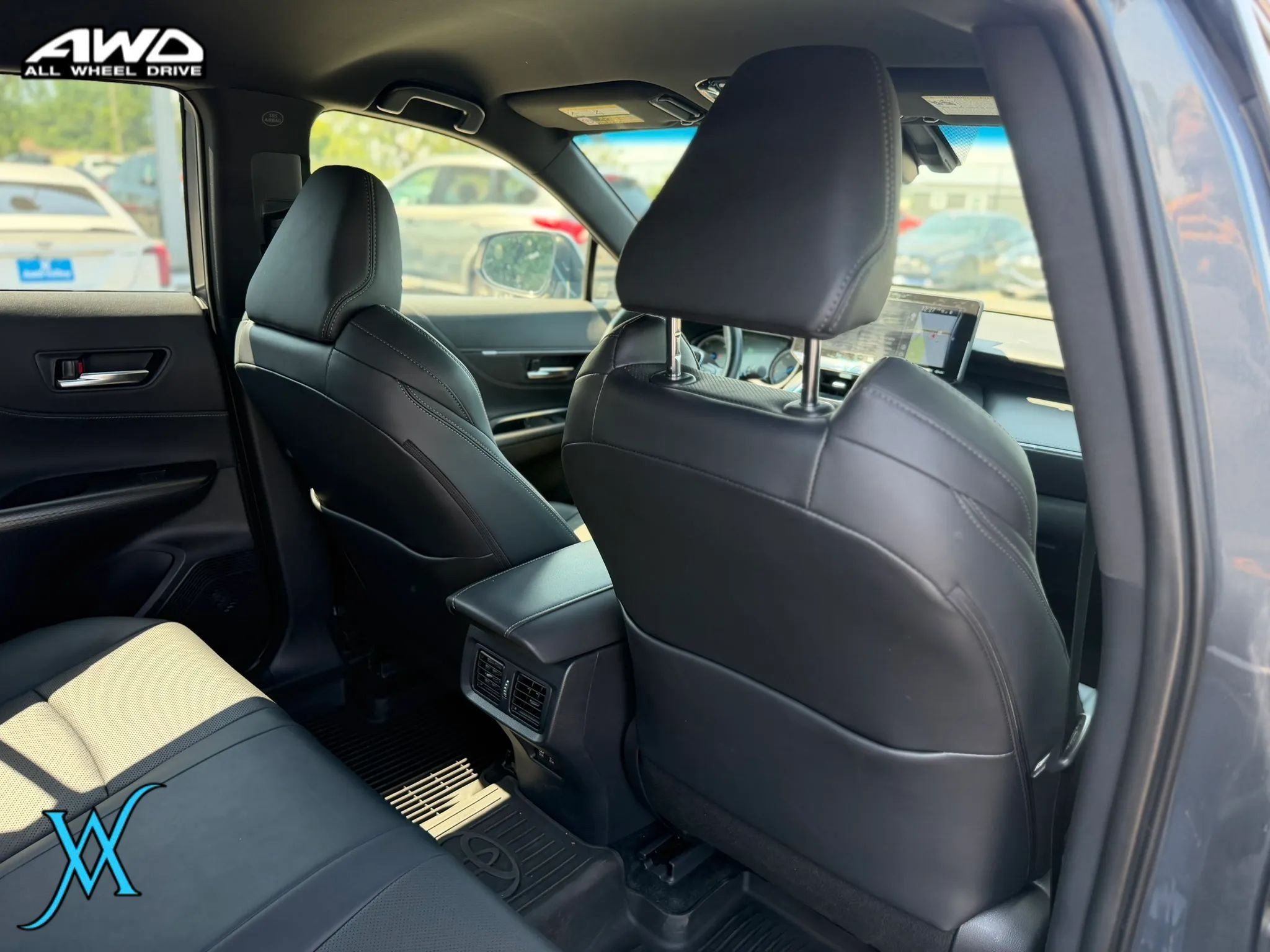 Used 2021 Toyota Venza Limited w/ Advanced Technology Package AWD/4WD image 19