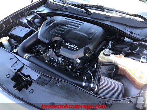 Used 2020 Dodge Charger SXT w/ Blacktop Package image 24