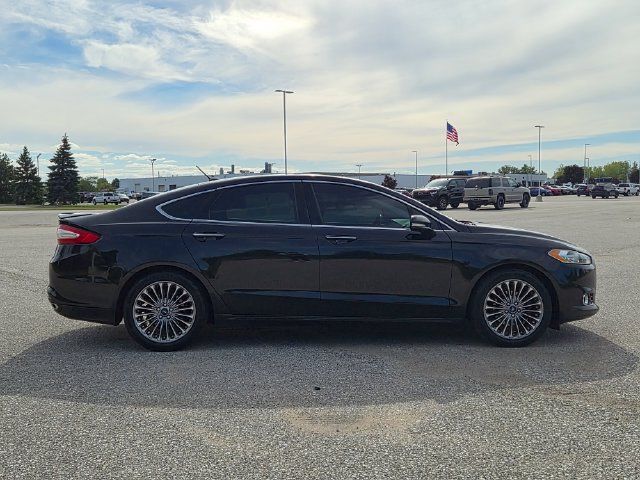 Used 2013 Ford Fusion Titanium w/ Titanium Driver Assist Pkg FWD image 4