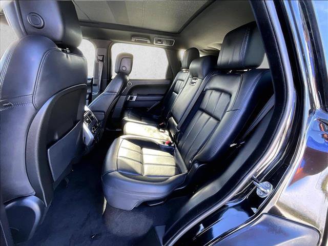 Used 2019 Land Rover Range Rover Sport HST AWD/4WD image 28