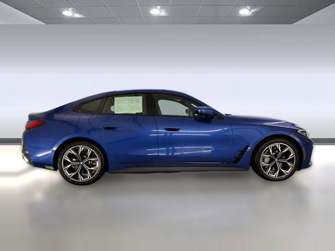 Certified 2023 BMW i4 eDrive40 w/ M Sport Package image 7