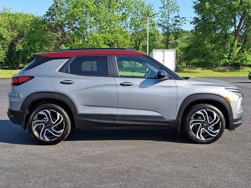 Used 2025 Chevrolet TrailBlazer RS w/ Convenience Package AWD/4WD image 10