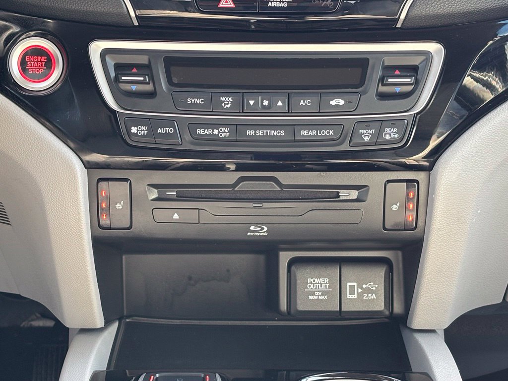 Certified 2019 Honda Pilot Touring image 27
