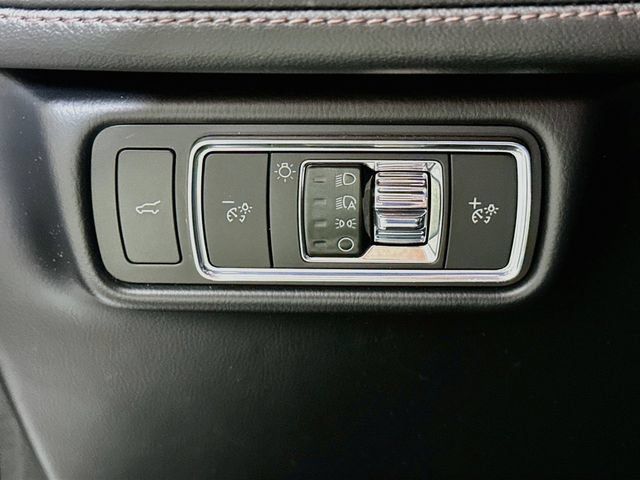 Used 2023 Lincoln Aviator Reserve w/ Equipment Group 201A AWD/4WD image 14