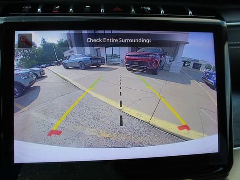 Used 2021 Jeep Grand Cherokee L Limited AWD/4WD image 24
