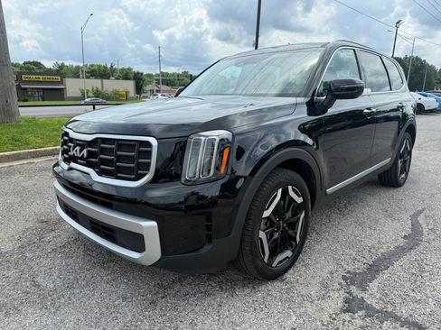 Used 2024 Kia Telluride S AWD/4WD image 8