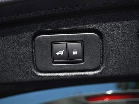 New 2025 Nissan Pathfinder Platinum image 31