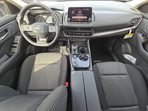 New 2026 Nissan Rogue SV FWD image 20