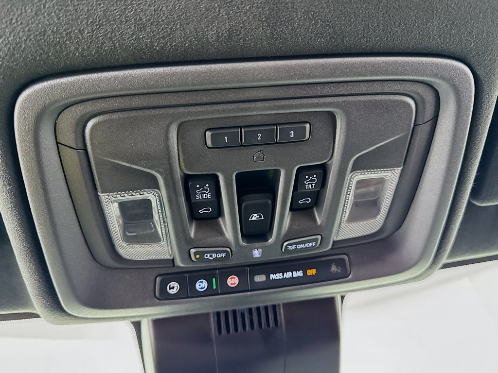 Used 2024 GMC Sierra 2500 Denali Ultimate AWD/4WD image 17