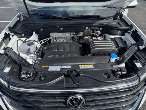 New 2026 Volkswagen Atlas Cross Sport SE AWD/4WD image 25