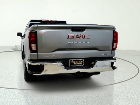 Used 2023 GMC Sierra 1500 SLE w/ Enhanced Capability Package AWD/4WD image 5