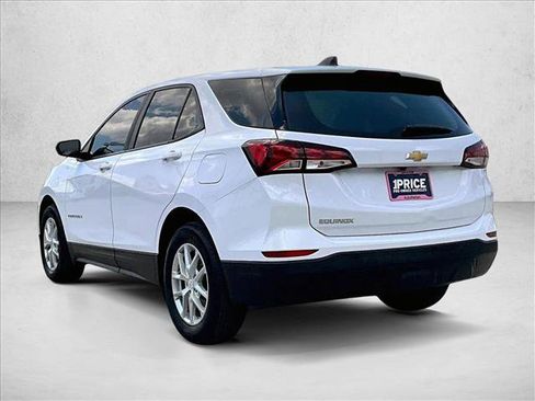 Used 2024 Chevrolet Equinox LS FWD image 13
