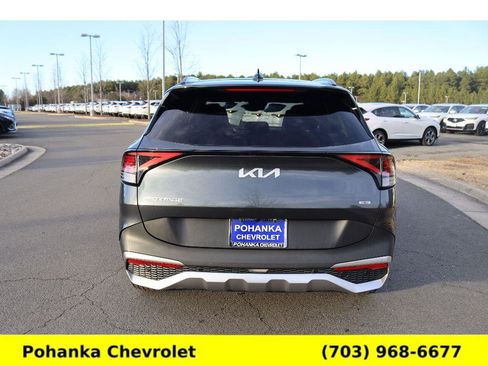 Used 2023 Kia Sportage EX w/ EX Premium Package image 6