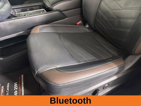 Used 2023 Nissan Pathfinder Platinum image 14