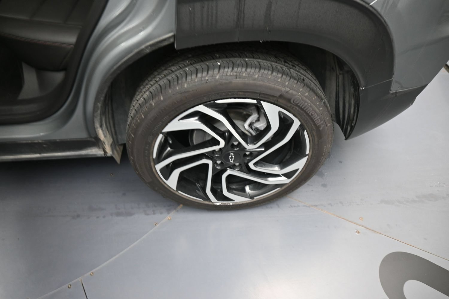 Used 2025 Chevrolet TrailBlazer RS FWD image 18