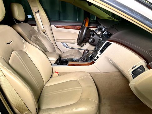 Used 2011 Cadillac CTS Premium image 10