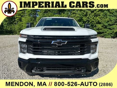 New 2026 Chevrolet Silverado 2500 Custom w/ Custom Convenience Package AWD/4WD image 4