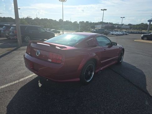 Used 2006 Ford Mustang GT Premium RWD image 3