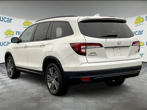Used 2022 Honda Pilot Sport image 4