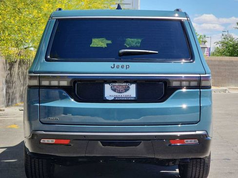 New 2026 Jeep Grand Wagoneer 4WD image 12
