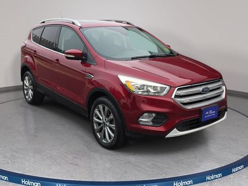 Certified 2018 Ford Escape Titanium AWD/4WD image 3