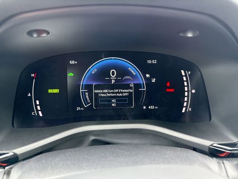 Certified 2026 Toyota Camry SE image 10