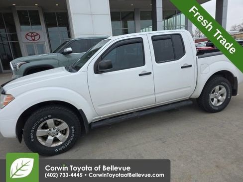 Used 2012 Nissan Frontier SV w/ SV Premium Utility Pkg image 8