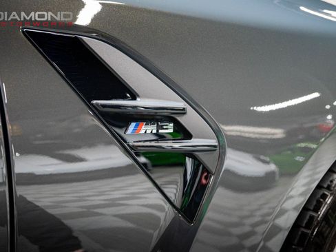 Used 2025 BMW M3 w/ M Carbon Exterior Package RWD image 65