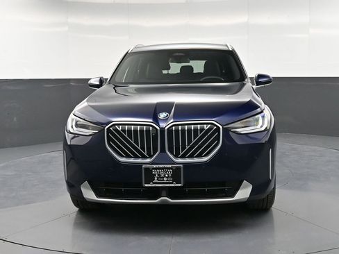 Used 2025 BMW X3 xDrive30i AWD/4WD image 11