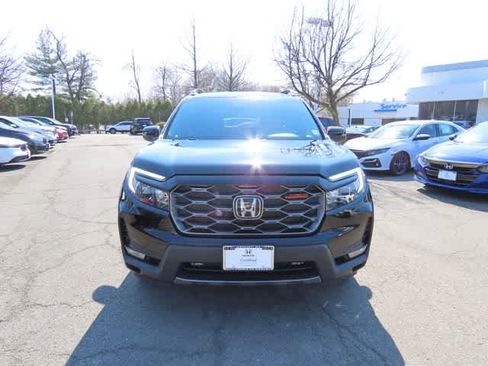 Certified 2024 Honda Passport TrailSport image 6