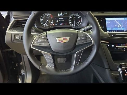 Certified 2025 Cadillac XT5 Premium Luxury FWD image 20