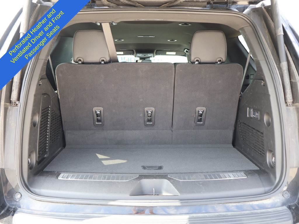 Used 2025 GMC Yukon Denali AWD/4WD image 14