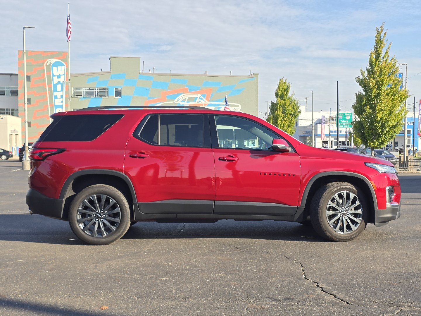Certified 2023 Chevrolet Traverse RS w/ LPO, Floor Liner Package AWD/4WD image 29