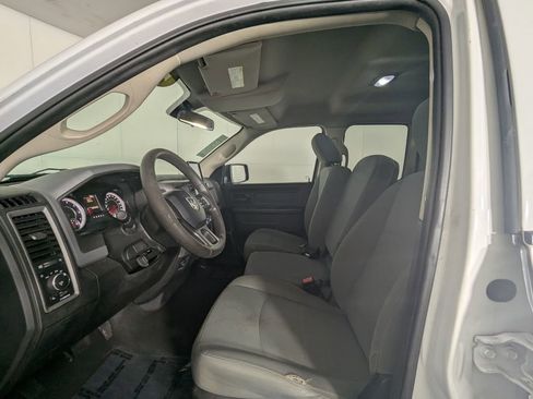 Used 2017 RAM 1500 Express image 10